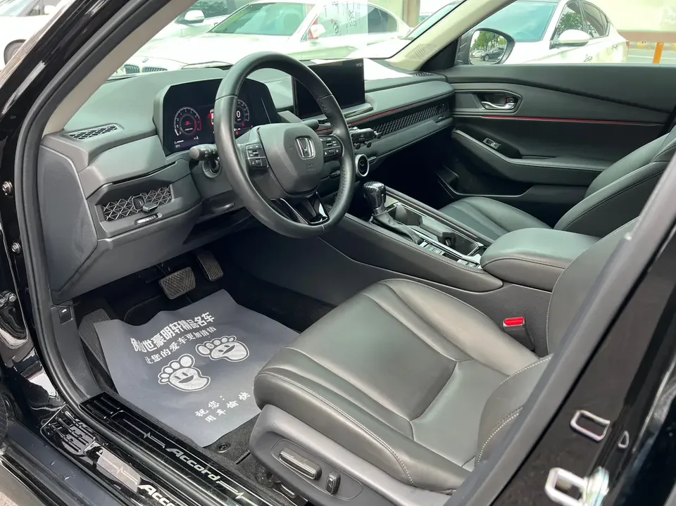 Honda Accord Rui T 260TURBO Deluxe Edition 2025 — миниатюра 5