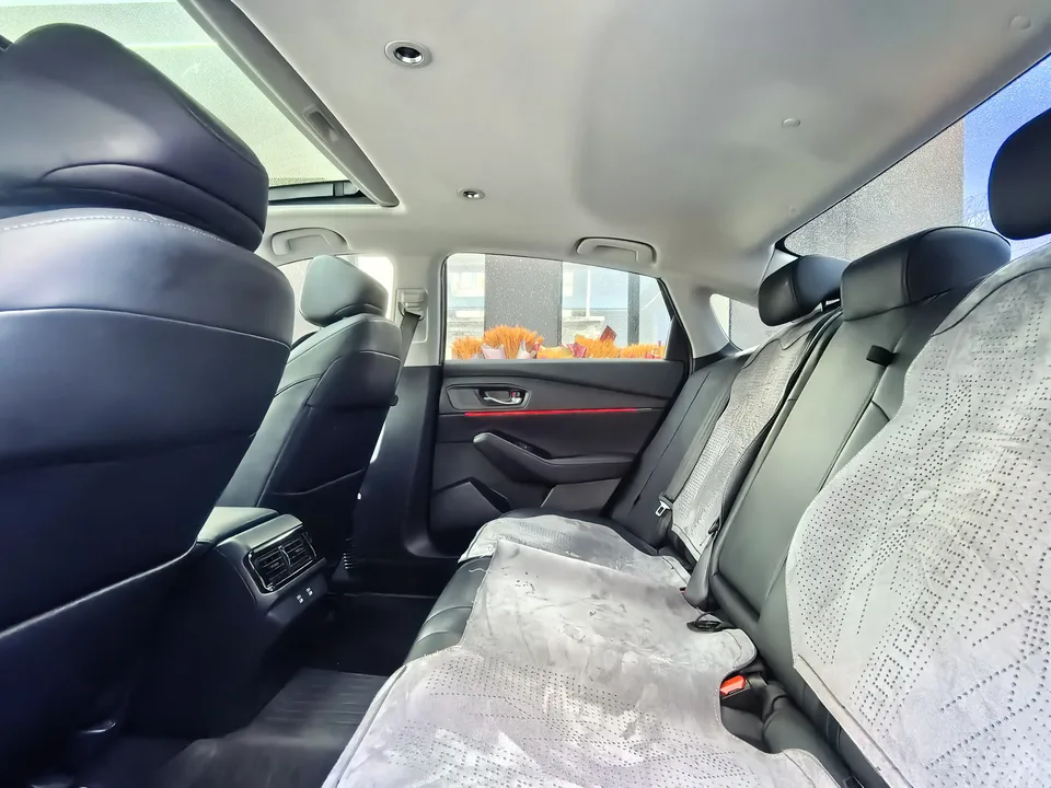 Honda Accord Rui T 260TURBO Deluxe Edition 2024 — миниатюра 3