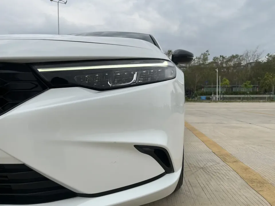 Honda Integra 240TURBO CVT Leading Edition 2023 — миниатюра 3