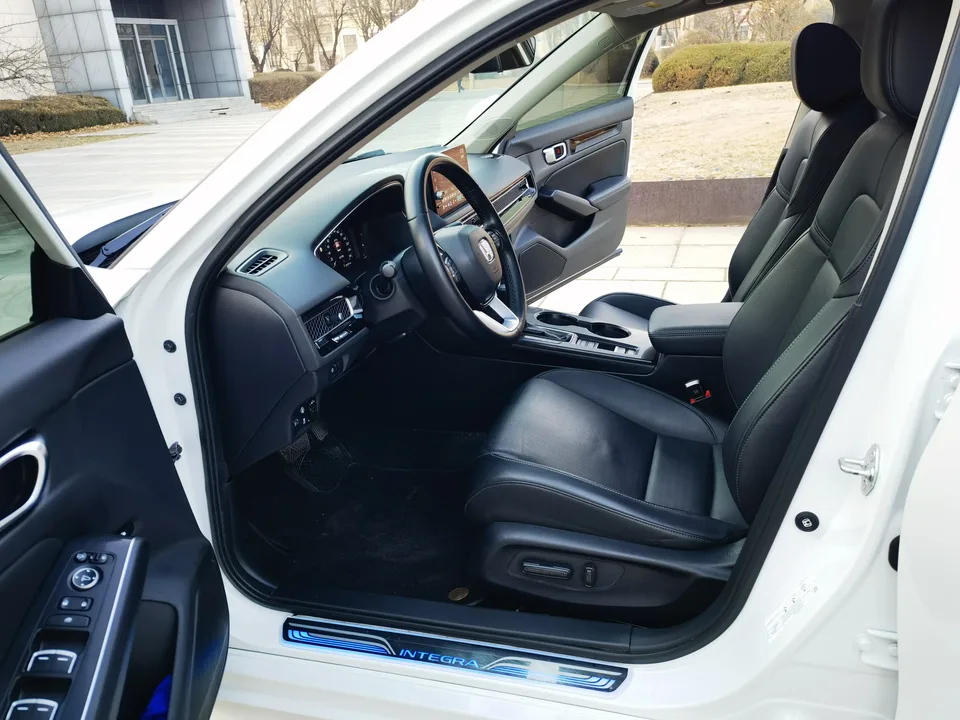 Honda Integra Stylish 2022 240TURBO CVT Fantasy NightLuxury Edition 2023 — миниатюра 5
