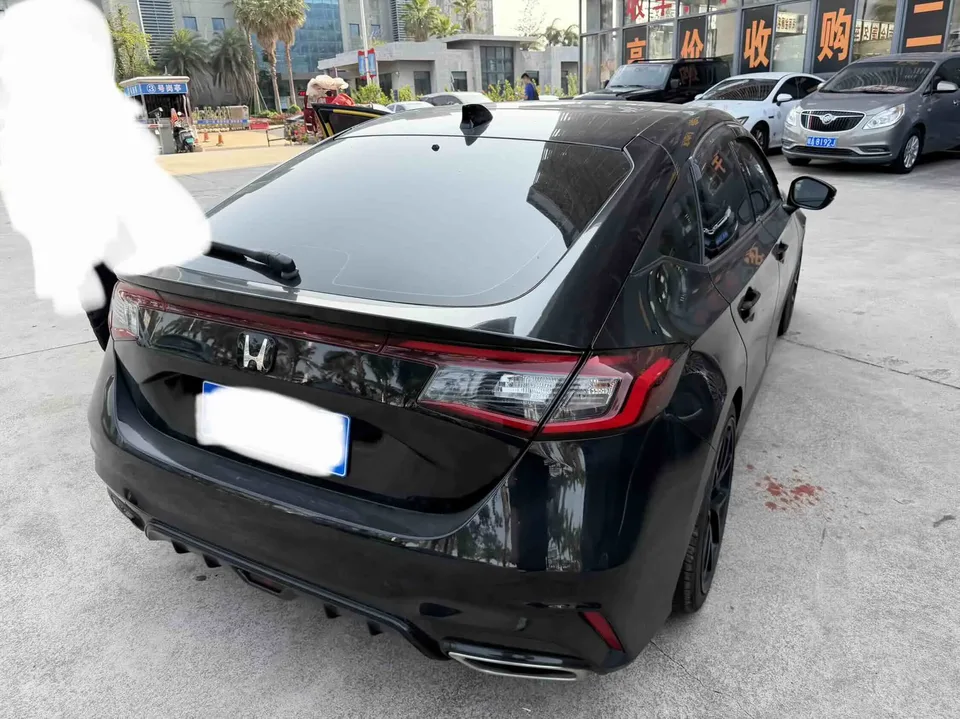 Honda Integra HATCHBACK 240TURBO CVT Magic Night Exclusive Edition 2023 — миниатюра 4