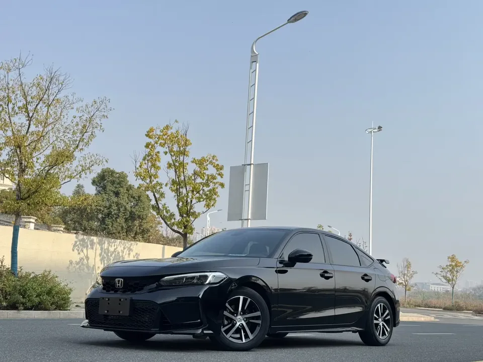 Honda CIVIC 2023