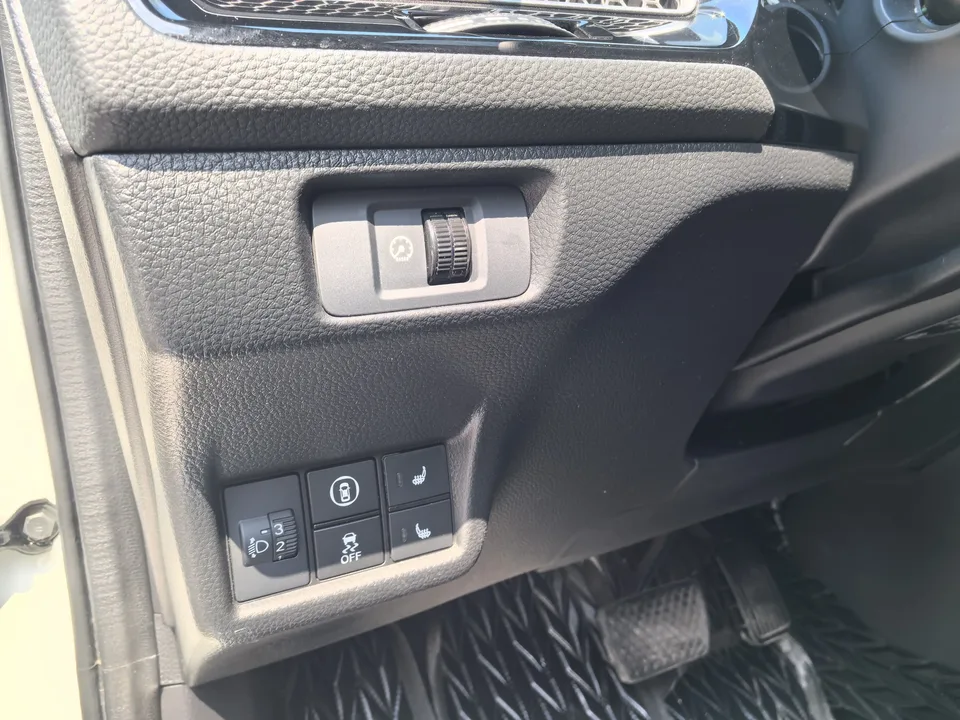 Honda CIVIC Civic 240TURBO CVT Dynamic C-position Customer Special Edition 2024 — миниатюра 4