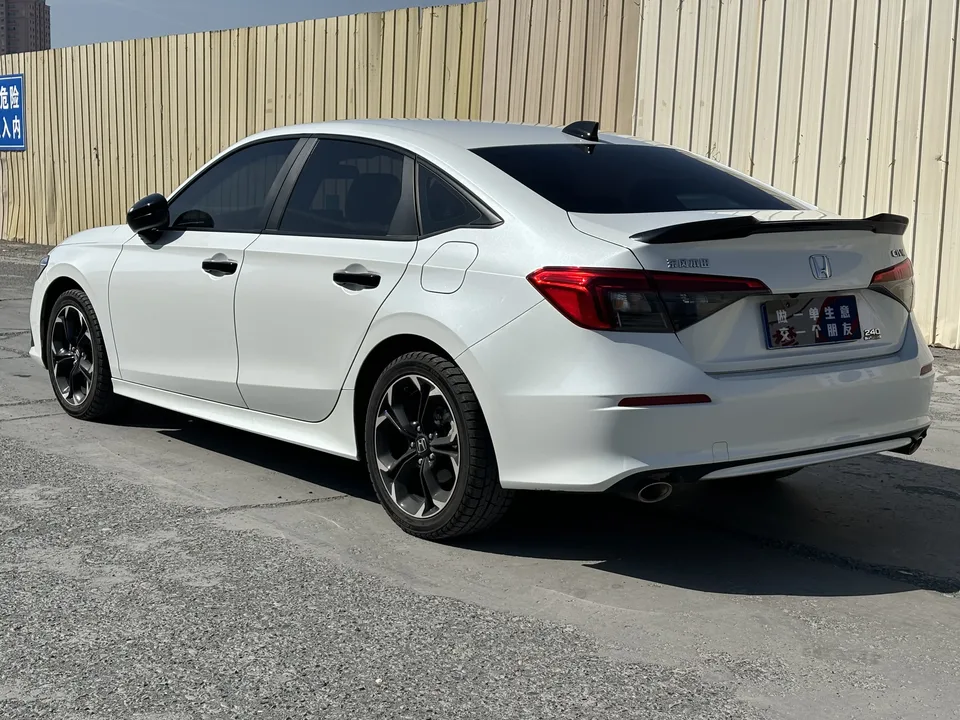 Honda CIVIC 2022 Civic 240TURBO CVT Ignition Edition 2024 — миниатюра 4