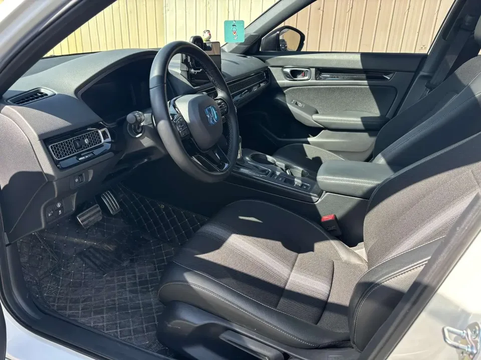 Honda CIVIC 2022 Civic 240TURBO CVT Ignition Edition 2024 — миниатюра 5