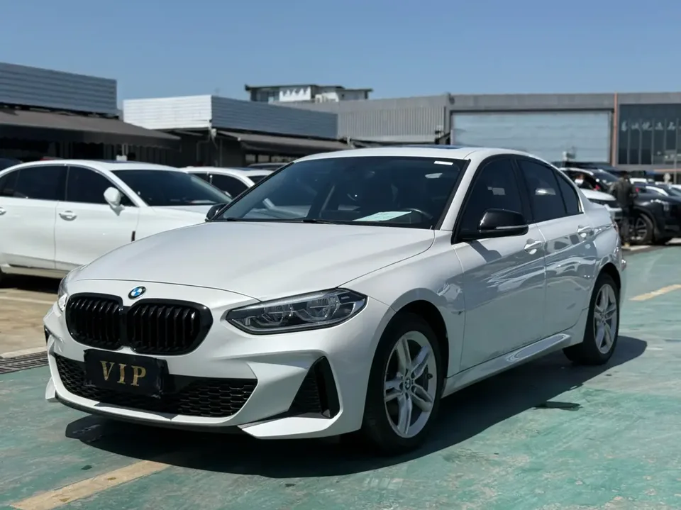 BMW 1 Series BMW 1 Series 2023 120i M Sport Edition 2023 — фото 1, купить с доставкой в Москву