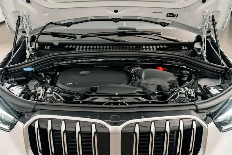 BMW X1 sDrive25Li M Sport Package 2024 — миниатюра 2