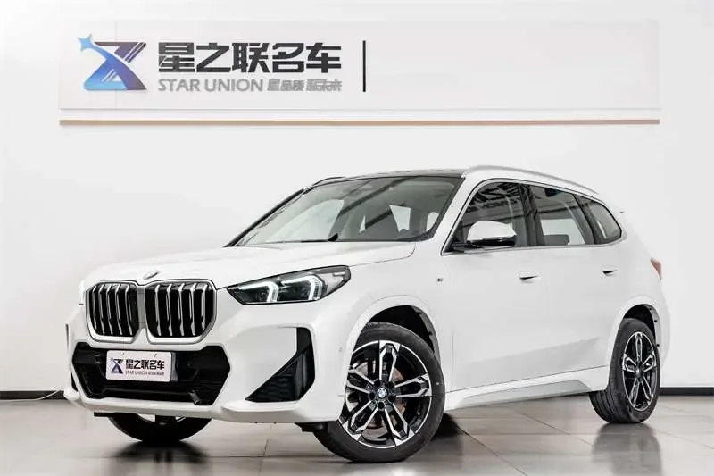 BMW X1 sDrive25Li M Sport Package 2024 — фото 1, купить с доставкой в Москву