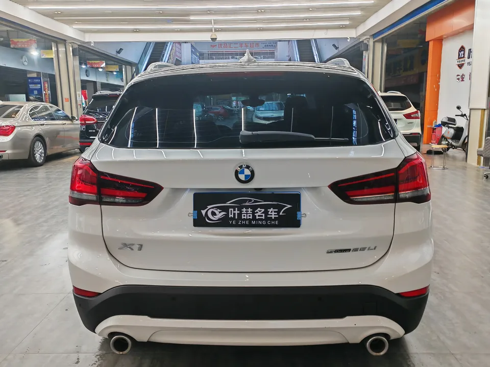 BMW X1 X1 2022 BMW X1 2022 sDrive25Li Leading Edition 2023 — thumbnail 2