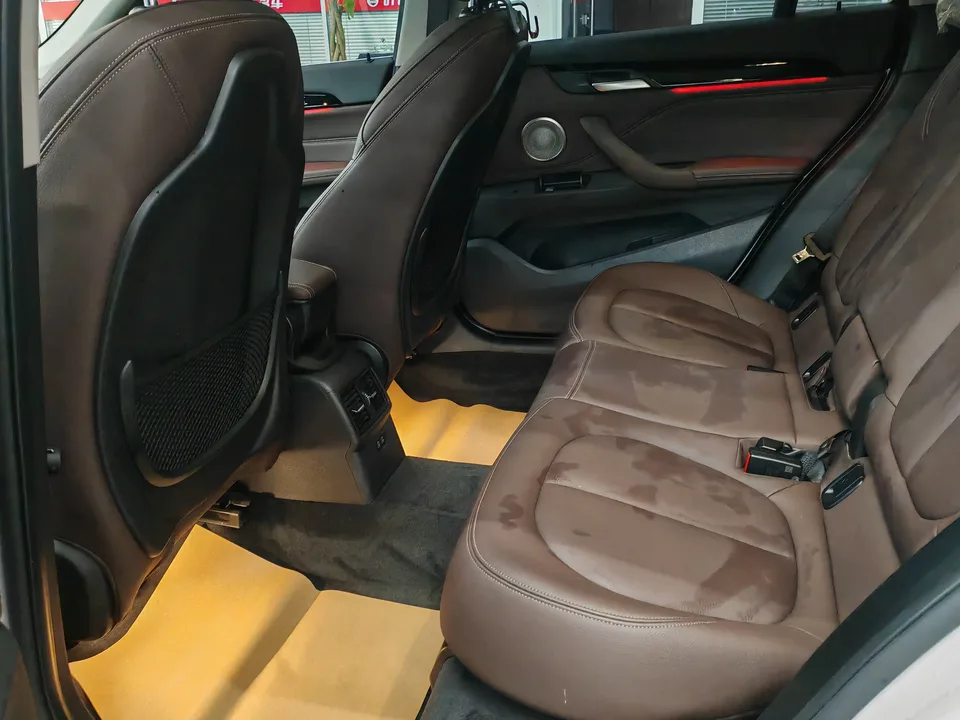 BMW X1 X1 2022 BMW X1 2022 sDrive25Li Leading Edition 2023 — thumbnail 3
