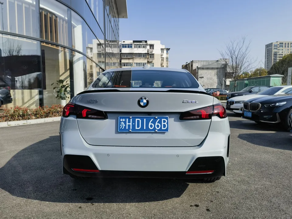 BMW 2 Series 2 Series 2025 225L M Sport Night Edition 2025 — thumbnail 4