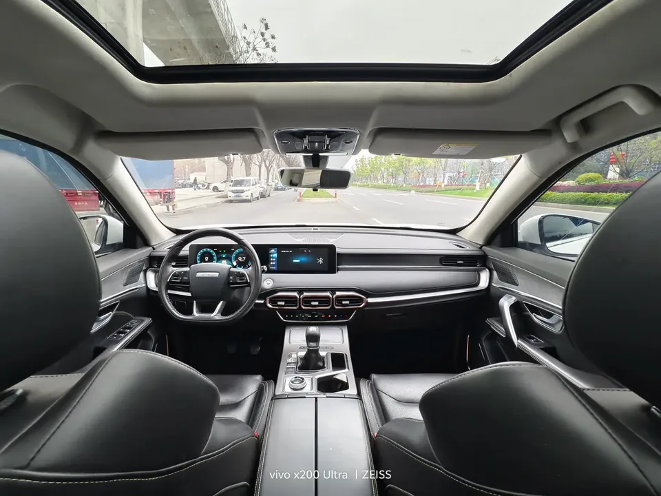 Jetour Jietu X70 PLUS Jietu X70 PLUS 2021 Jietu X70 PLUS 2021 1.5T 6MT Lin 7 seats 2022 — миниатюра 5