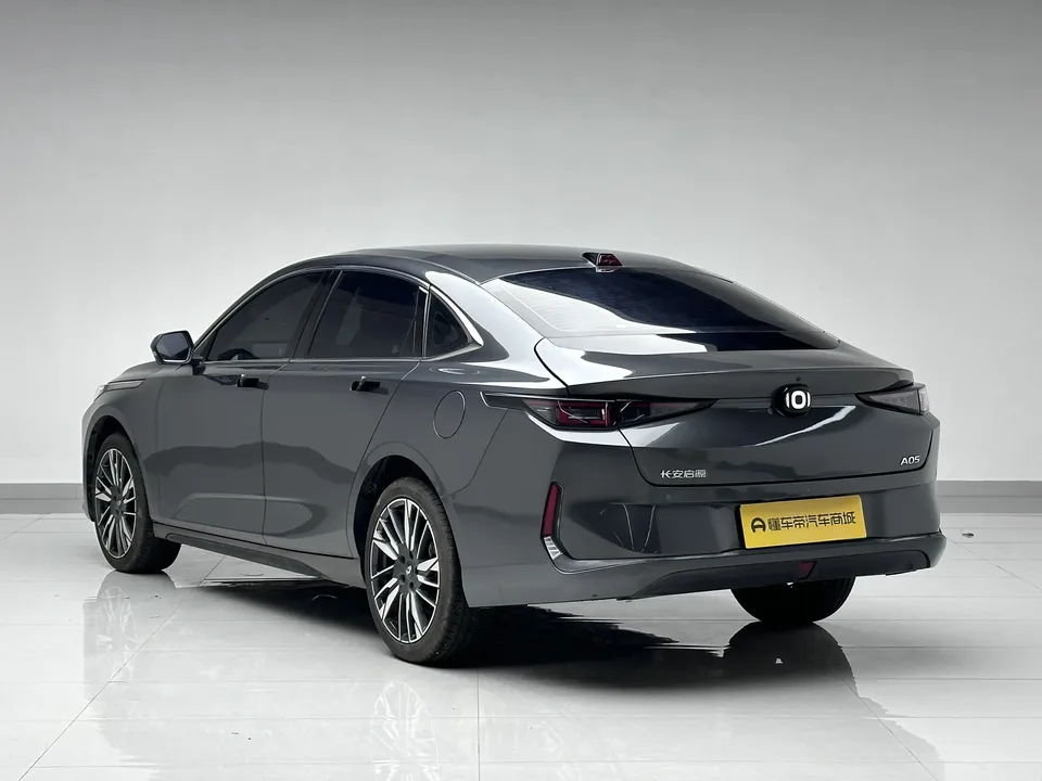 Changan Qiyuan A05 Changan Qiyuan A05 2024 145 Max 2024 — миниатюра 2