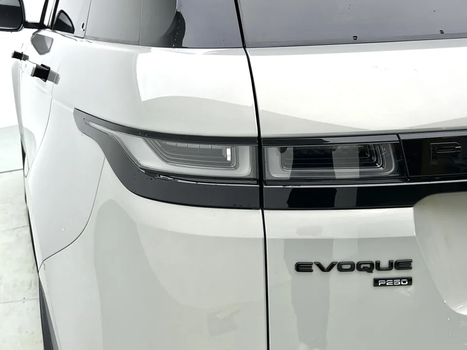 Land Rover Range Rover Evoque Range Rover Evoque 2023 Aurora L 249PS Corinth Bronze Special Edition 2024 — миниатюра 4