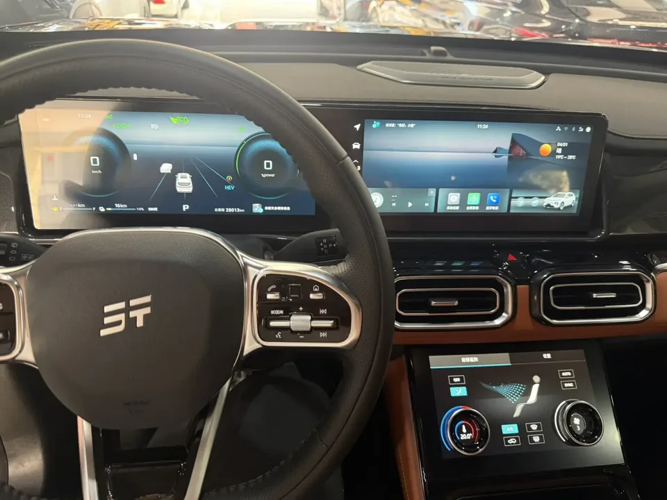 Jietu Shanhai JETOUR SHANHAI L7 1.5TD DHT MAX 2025 — миниатюра 3