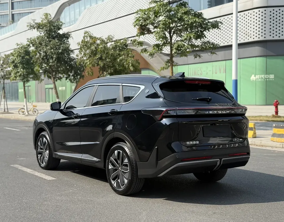 Jietu Shanhai JETOUR SHANHAI L7 1.5TD DHT MAX 2025 — миниатюра 4