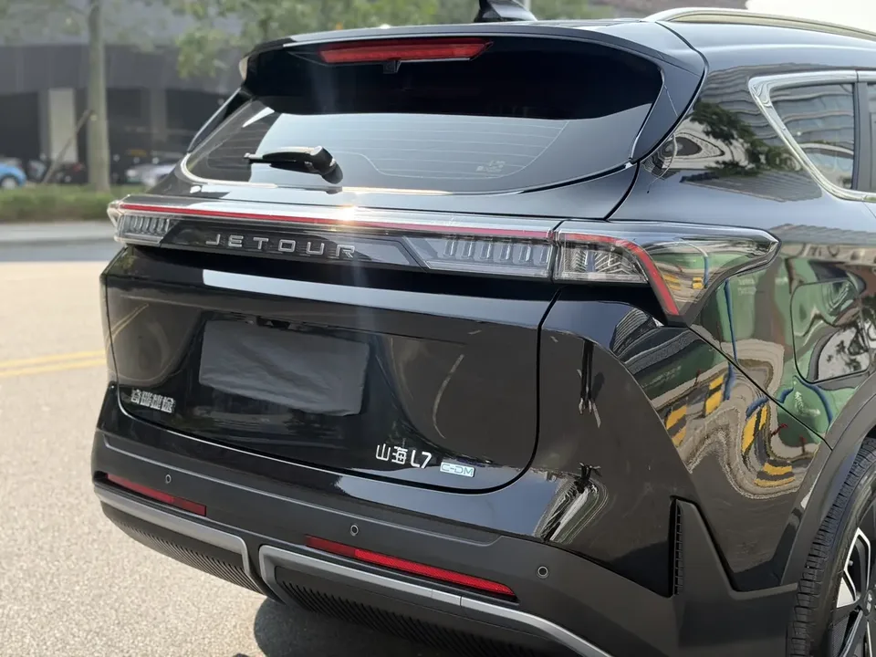 Jietu Shanhai JETOUR SHANHAI L7 1.5TD DHT MAX 2025 — миниатюра 5