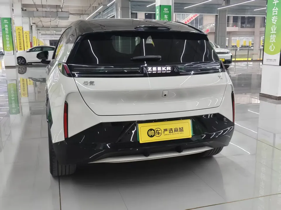 Zeekr X YOU version four-seat rear drive 2024 — миниатюра 2