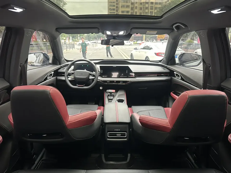 Oshan Changan Auchan Z6 Blue Whale 1.5T DCT smart cool model 2024 — миниатюра 4