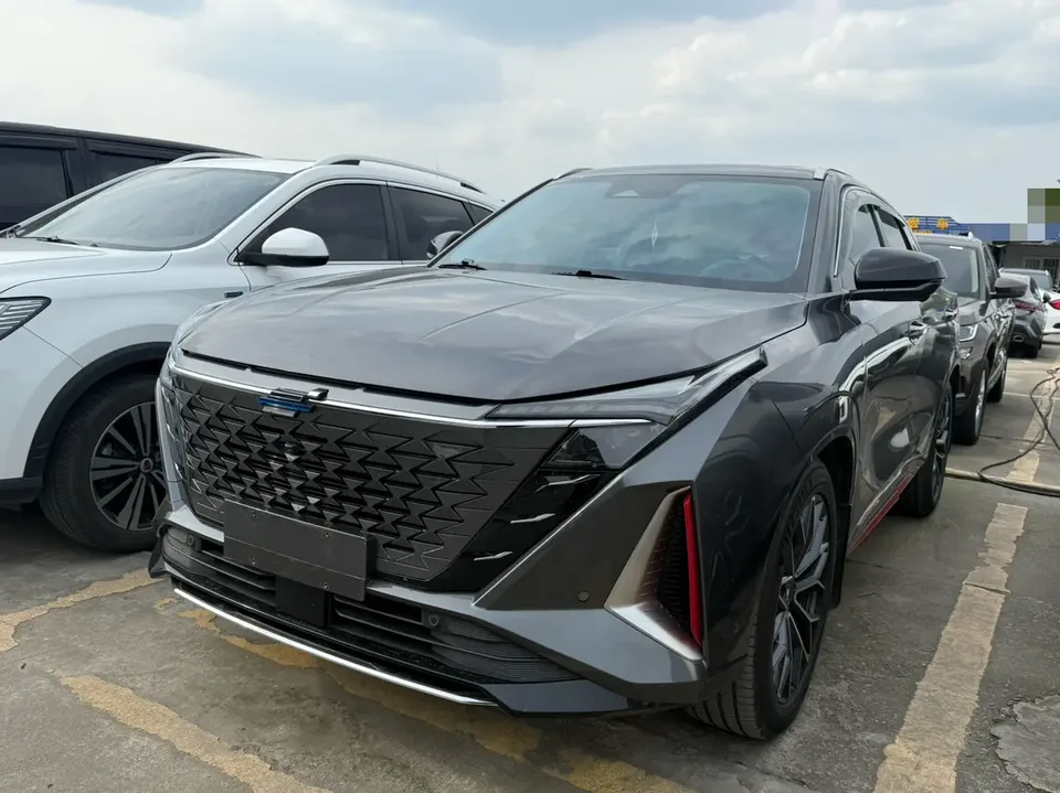 Oshan Changan Auchan Z6 2023