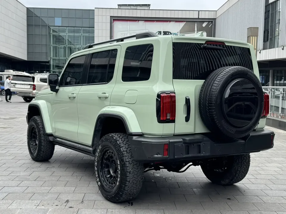 Tank 300 Tank 300 2023 City Edition 2.0T is very stylish 2023 — thumbnail 5