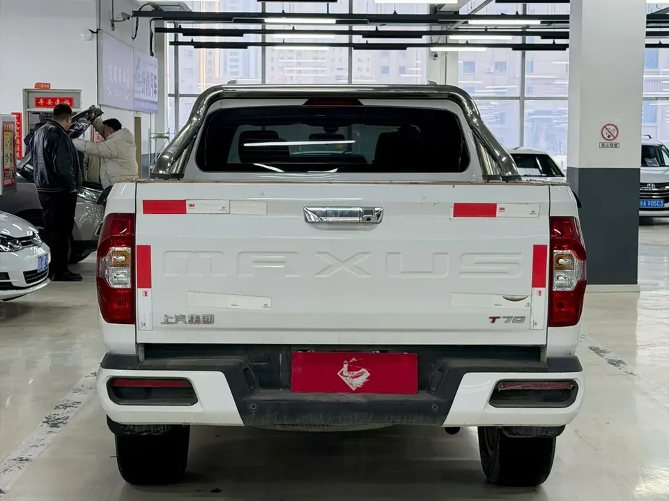 Datong Maxus T70 2.0T diesel automatic four-wheel drive Australian version standard box 2023 — миниатюра 2