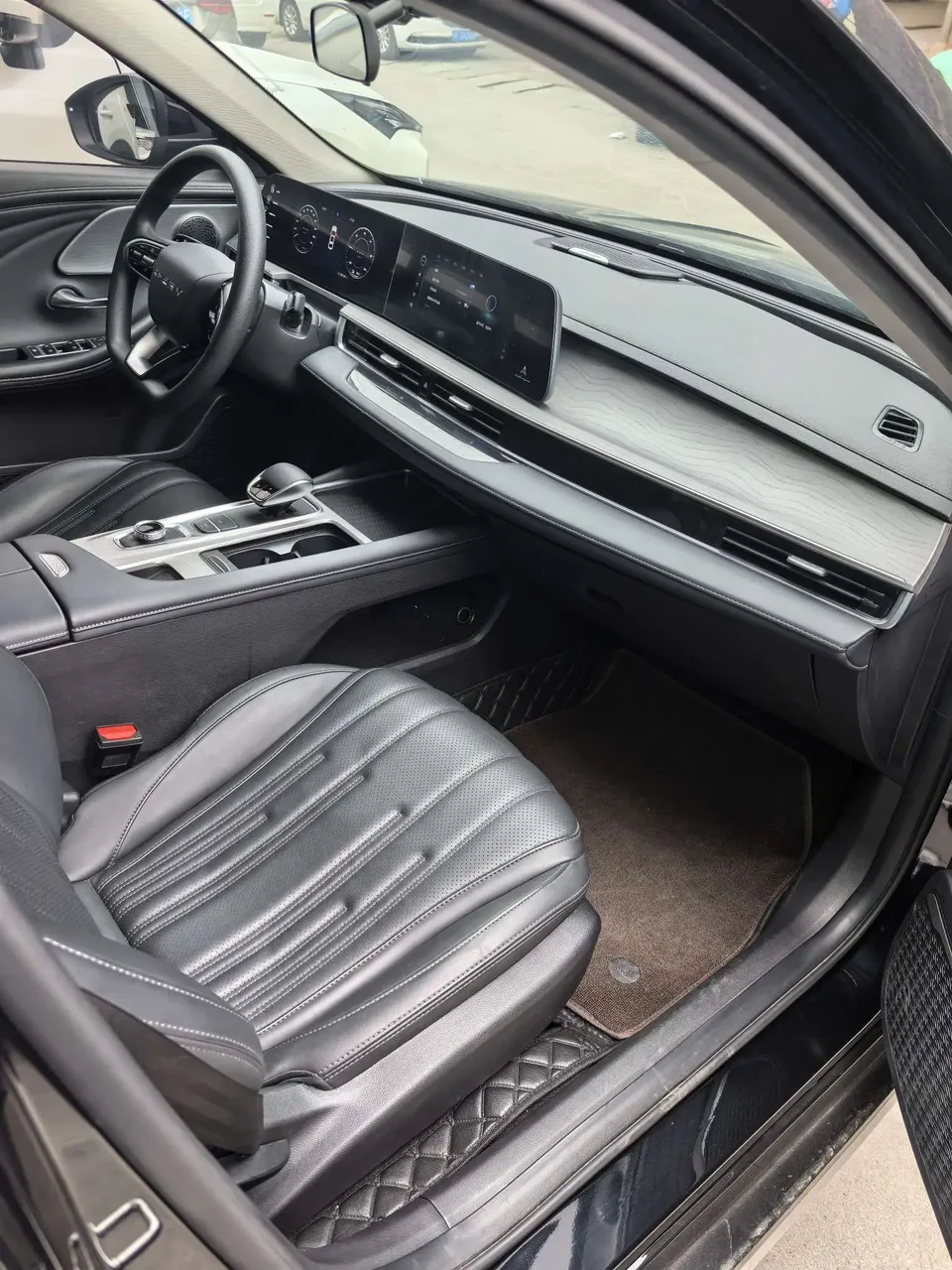 Chery Fengyun A8 127 Zhufeng Edition 2025 — миниатюра 3