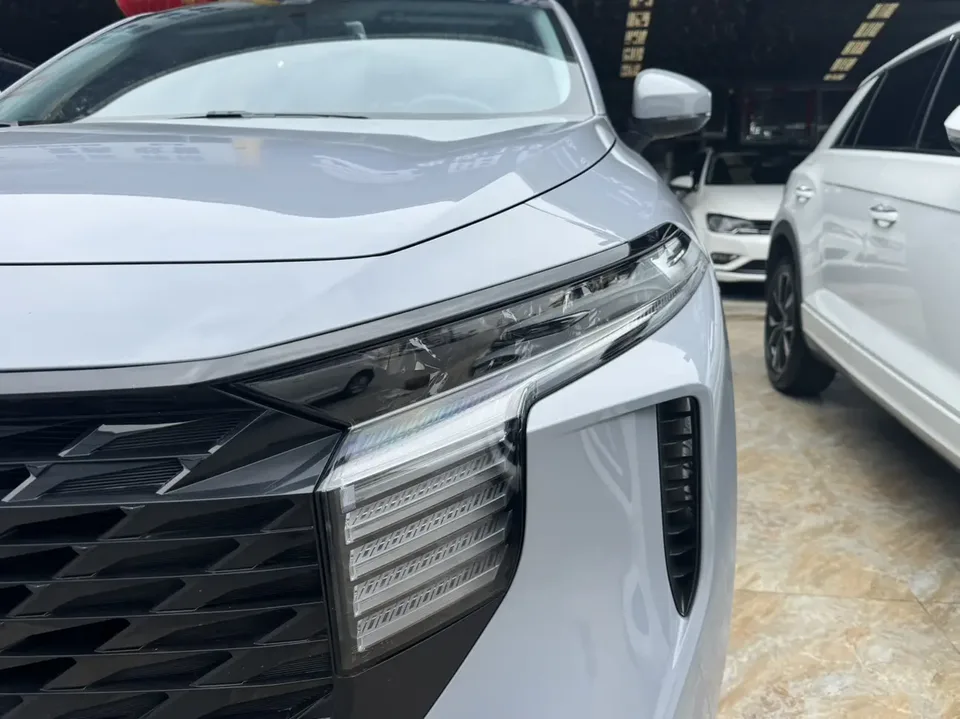 Kai Chen Venucia Big V 260T Dark Horse EditionIdol 2022 — миниатюра 3