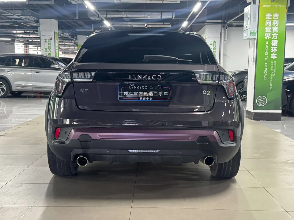 Lynk & Co 02 Lynk & Co 02 2022 2.0TD DCT Yao Pro 2022 — миниатюра 4