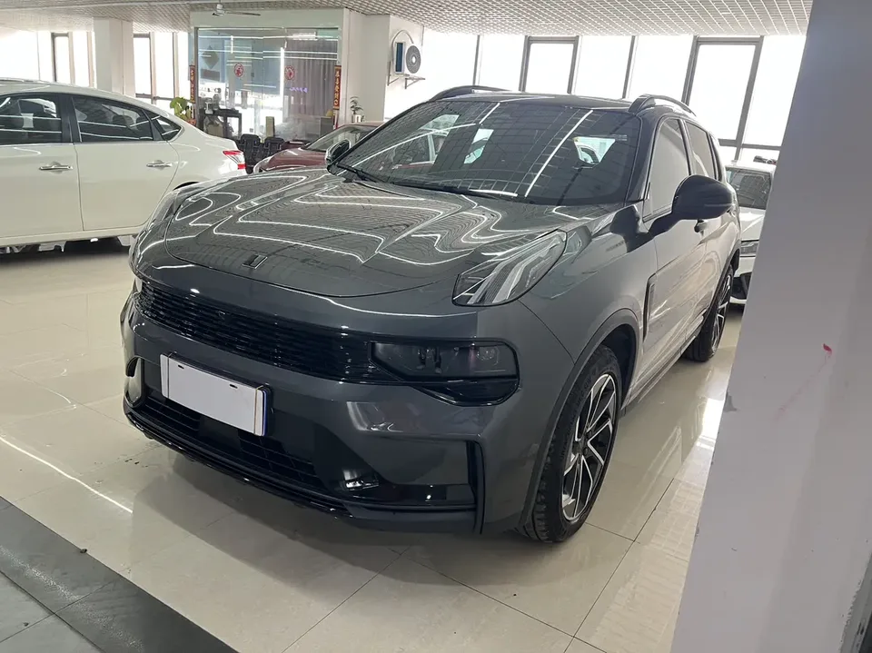 Lynk & Co 01 2023