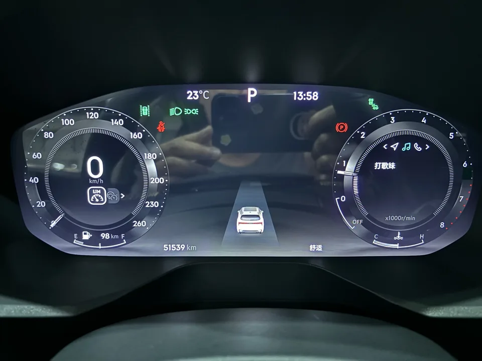 Lynk & Co 01 2.0TD 2WD Global Edition 2024 — миниатюра 3
