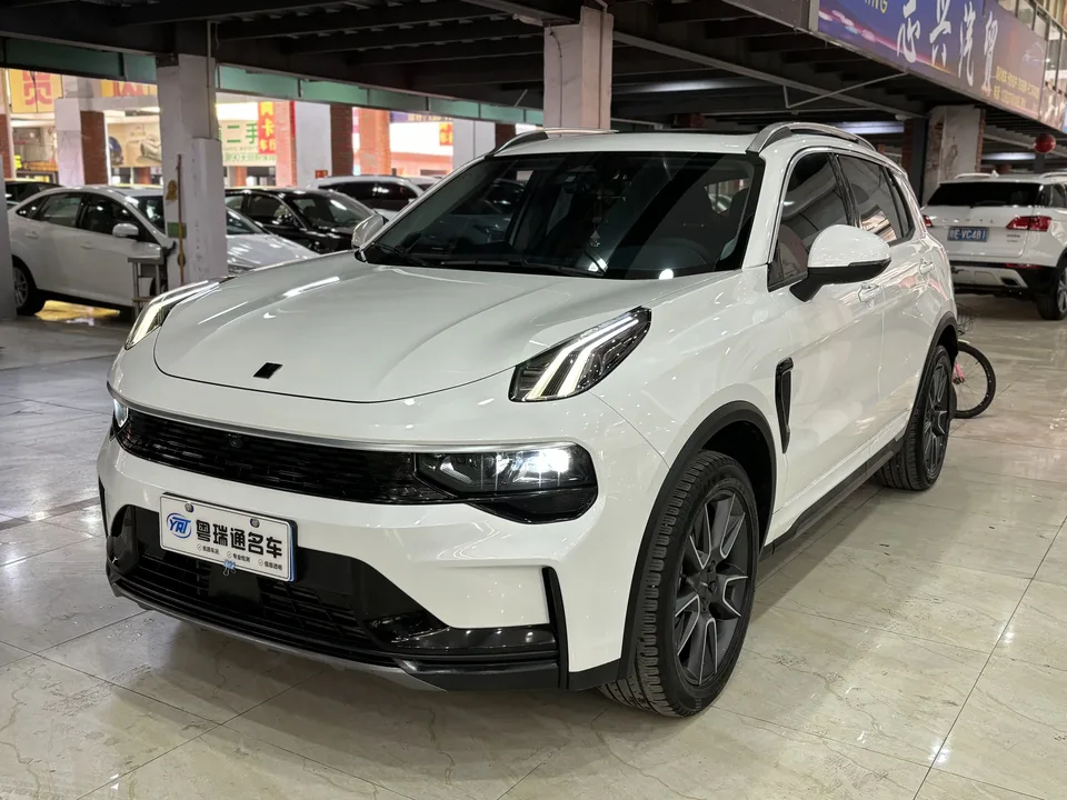 Lynk & Co 01 2024