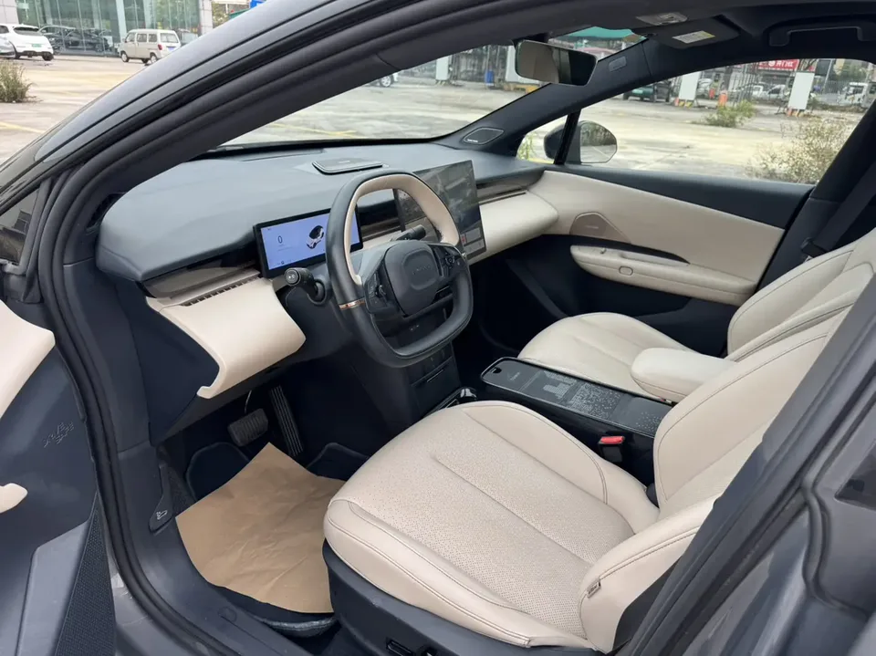 Lynk & Co Z20 Lynk & Co Z20 2025 530km RWD Pro 2025 — миниатюра 5