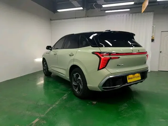 Hongqi HS3 1.5T Shanwei Edition 2024 — миниатюра 2