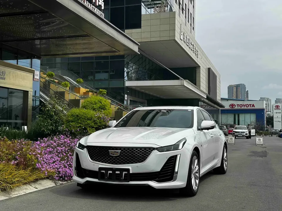 Cadillac CT5 2023