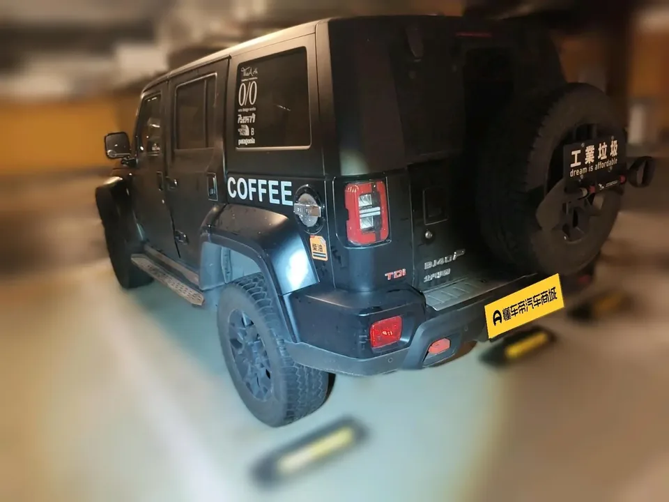 BAIC Beijing Off-road BJ40 Beijing Off-road BJ40 2023 2.0D Automatic 4WD Blade Hero Edition Knight Edition 2023 — миниатюра 2