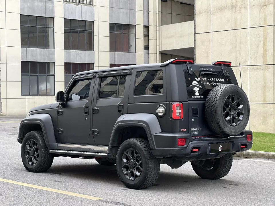BAIC Beijing Off-road BJ40 Beijing Off-road BJ40 2023 2.0D Automatic 4WD Blade Hero Edition Knight Edition 2023 — миниатюра 2