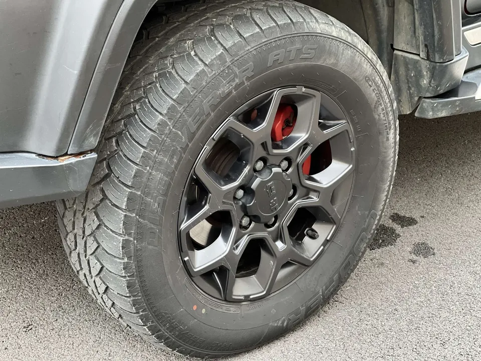BAIC Beijing Off-road BJ40 Beijing Off-road BJ40 2023 2.0D Automatic 4WD Blade Hero Edition Knight Edition 2023 — миниатюра 3