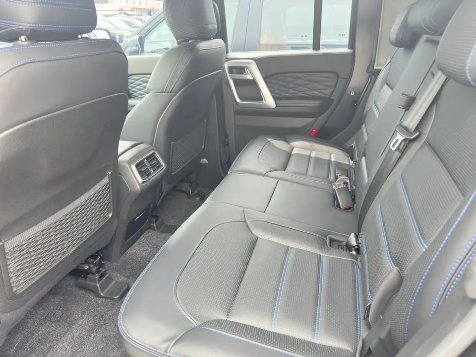 BAIC Beijing Off-road BJ40 Beijing Off-road BJ40 2023 2.0D Automatic 4WD Blade Hero Edition Knight Edition 2023 — миниатюра 4