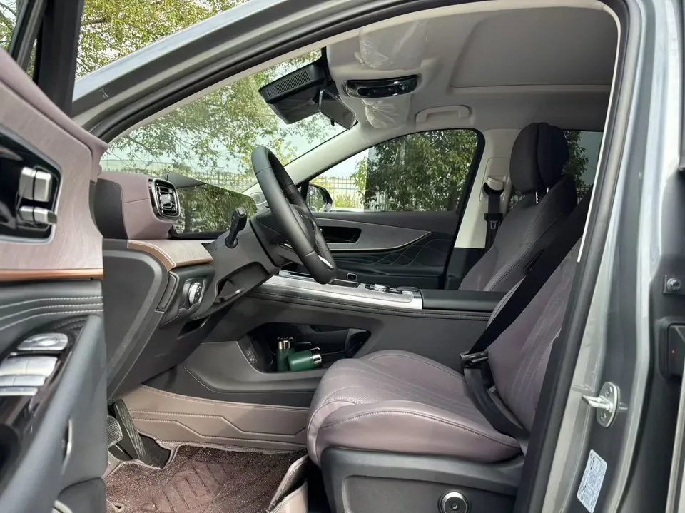 Chery Tiggo 9 C-DM Tiggo 9 C-DM 2025 106km Super Edition LiFePO4 2025 — миниатюра 3