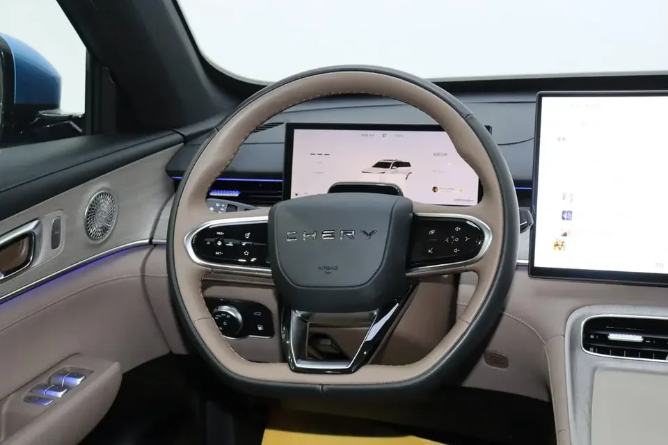 Chery Tiggo 8 PLUS C-DM Tiggo 8 PLUS C-DM 2025 1.5T Premium Edition 2025 — миниатюра 5