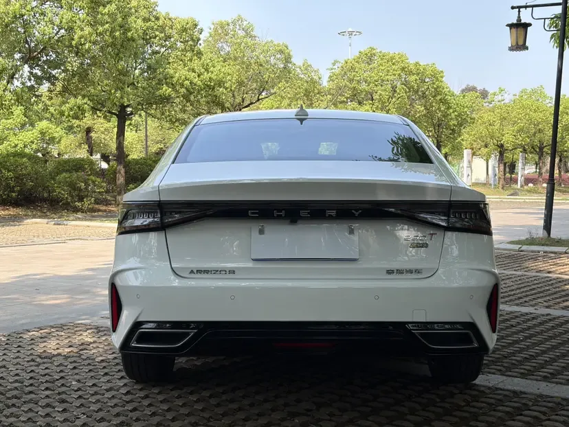 Chery Arrizo 8 1.6TGDI DCT Elegant 2022 — миниатюра 5