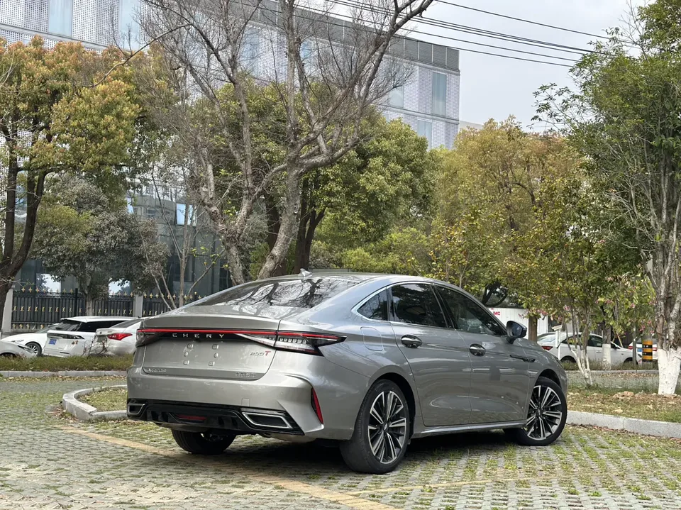 Chery Arrizo 8 1.6TGDI DCT 2023 — миниатюра 2