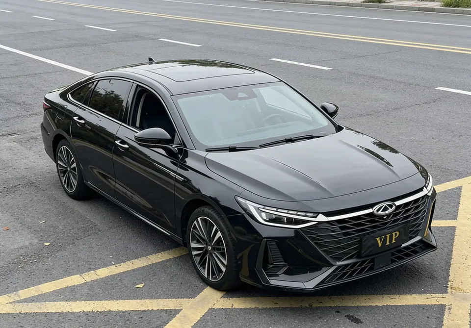 Chery Arrizo 8 High Energy Edition 2.0T DCT 2024 — миниатюра 3