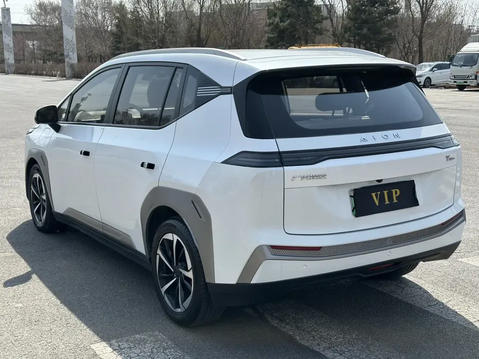 AION Y Plus 610 Smart Edition Ternary Lithium 2024 — миниатюра 4