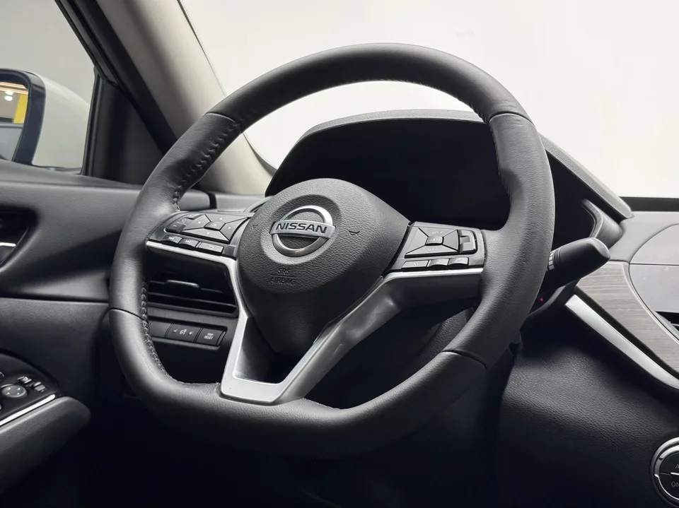 Nissan Altima Teana 2021 2.0L XL Comfort Edition 2023 — миниатюра 4