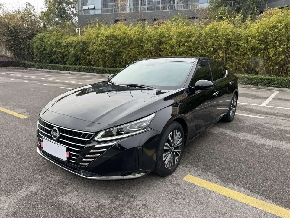 Nissan Altima Teana 2022 Teana 2.0L XL-TLS Enjoy Edition 2024 — photo 1, buy with delivery to Moscow