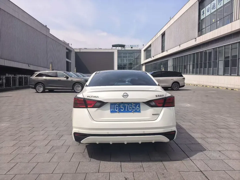 Nissan Altima Teana 2021 2.0L XL Comfort Edition 2022 — миниатюра 2