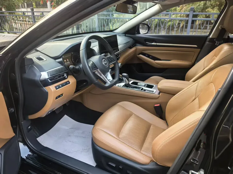 Nissan Altima Teana 2.0L XL-TLS Enjoy Edition 2023 — миниатюра 5