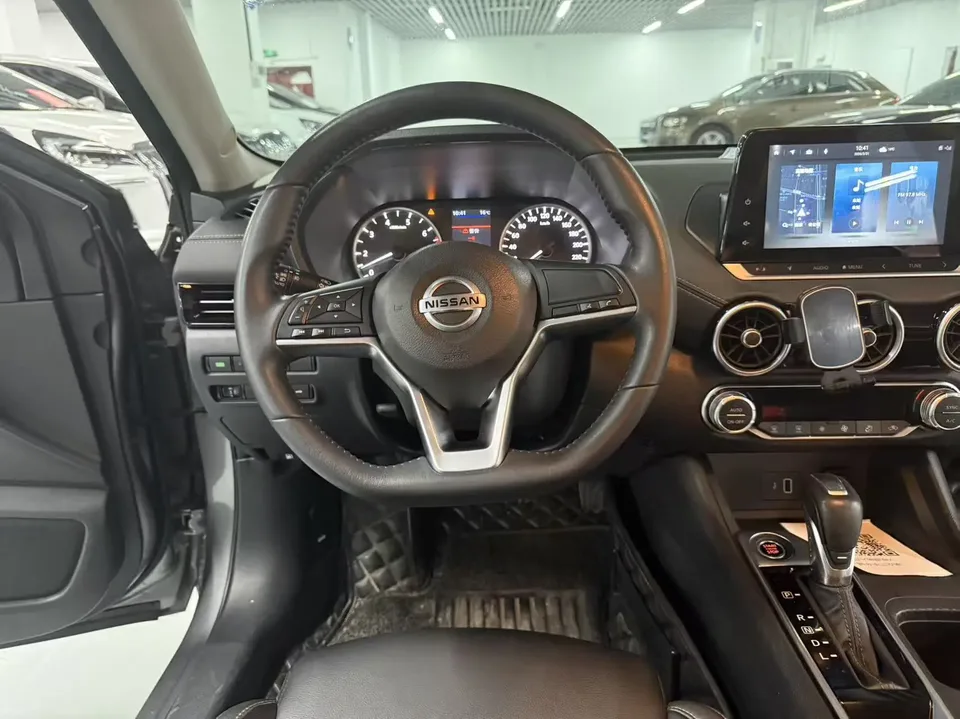 Nissan Sylphy Sylphy 2022 Sylphy 2022 1.6L XL CVT Enjoy Edition 2022 — thumbnail 3